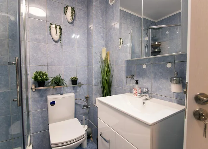 Artsy Fartsy * ブカレスト