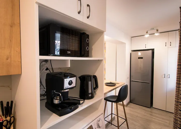 アパート Artsy Fartsy *